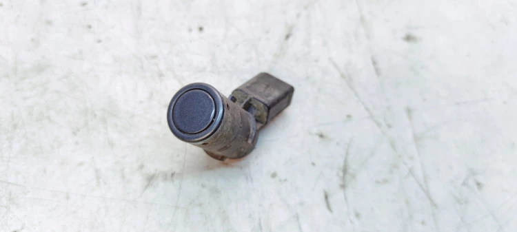 CZUJNIK PARKOWANIA PDC TYŁ AUDI A3 A6 C5 VOKLSWAGEN SEAT SKODA 4B0919275F