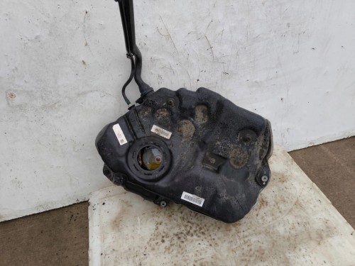 BAK ZBIORNIK PALIWA AUDI A4 B9 A5 8W 8W0201021CH DIESEL