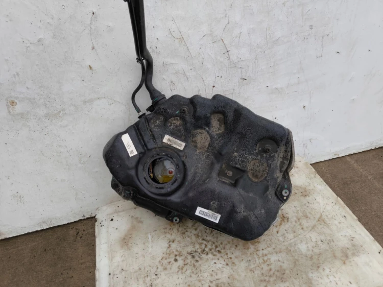BAK ZBIORNIK PALIWA AUDI A4 B9 A5 8W 8W0201021CH DIESEL