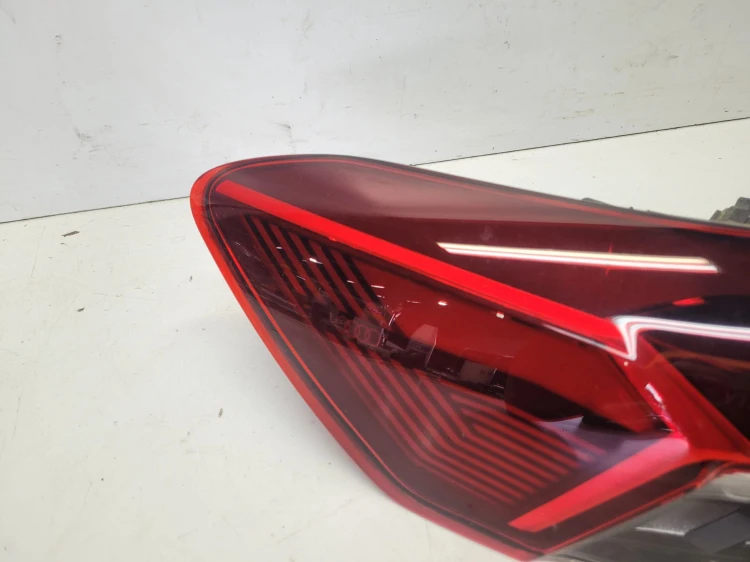 LAMPA LEWY TYŁ LED HIGH EDITION AUDI Q4 E-TRON SPORTBACK 89A945091