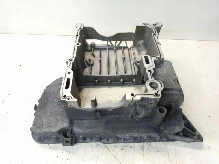 MISKA OLEJOWA PÓŁBLOK AUDI A4 B8 A5 8T 2.7 3.0 TDI 059103603BG