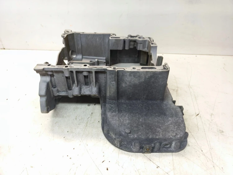MISKA OLEJOWA PÓŁBLOK AUDI A4 B8 A5 8T 2.7 3.0 TDI 059103603BG
