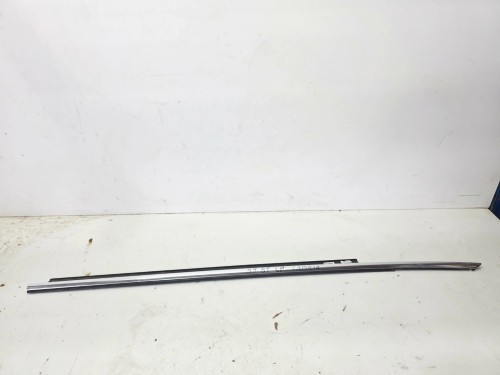 LISTWA CHROM DRZWI LEWY PRZÓD AUDI A5 8F CABRIO 8F0853283