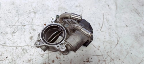 PRZEPUSTNICA AUDI A4 B9 A5 8F 2.0 TDI 04L128063T