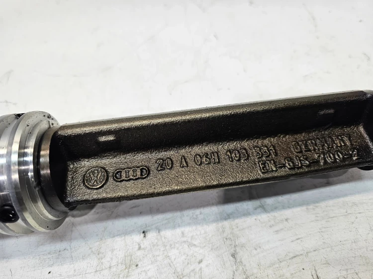 WAŁEK BALANSUJĄCY AUDI VW 1.8 2.0 TFSI 06J103337C 06H103331 06J103295AJ
