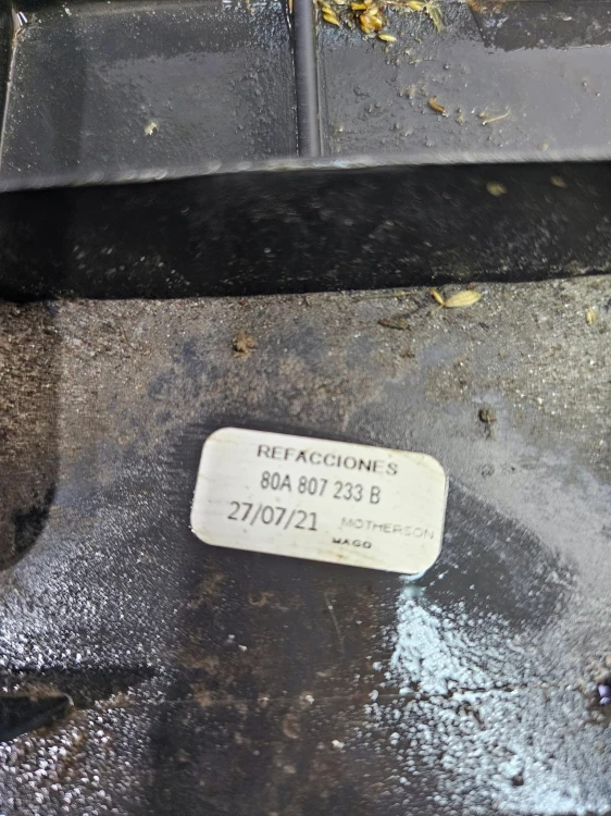 OSŁONA PŁYTA POD ZDERZAK AUDI Q5 80A FY 80A807233B