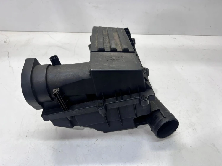 OBUDOWA FILTRA POWIETRZA AUDI VOLKSWAGEN SEAT SKODA 1K0129607S