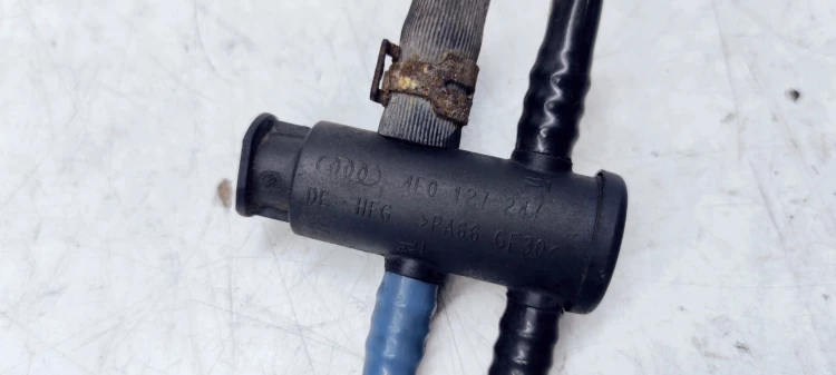 ROZDZIELACZ ZAWÓR PALIWA AUDI A6 C6 4F0127247