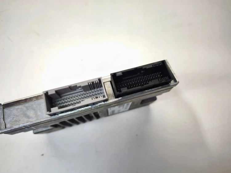 INTERFEJS DIAGNOSTYCZNY DLA SIECI BUS AUDI A4 A5 Q5 8W0907468C 80B907468A