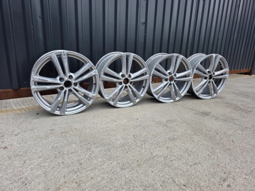 FELGA FELGI VW AUDI A3 A4 A6 ITP 7.5J R18 ET51 8V0601025BL / BJ Z*74* OK