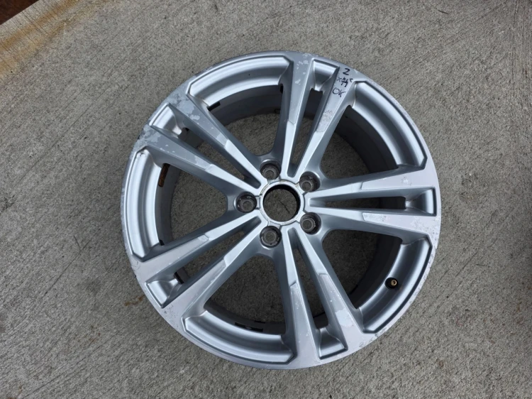 FELGA FELGI VW AUDI A3 A4 A6 ITP 7.5J R18 ET51 8V0601025BL / BJ Z*74* OK
