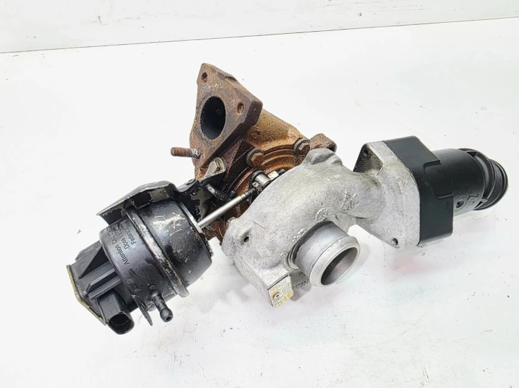 TURBOSPRĘŻARKA TURBINA TURBO AUDI A4 B8 A5 8T Q5 2.0 TDI 170KM 03L145702E