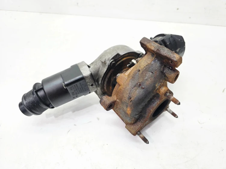 TURBOSPRĘŻARKA TURBINA TURBO AUDI A4 B8 A5 8T Q5 2.0 TDI 170KM 03L145702E