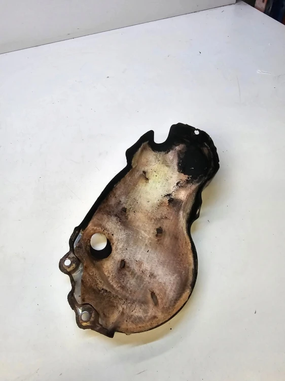OSŁONA TERMICZNA TURBINY AUDI A3 8V VW 04L131783B