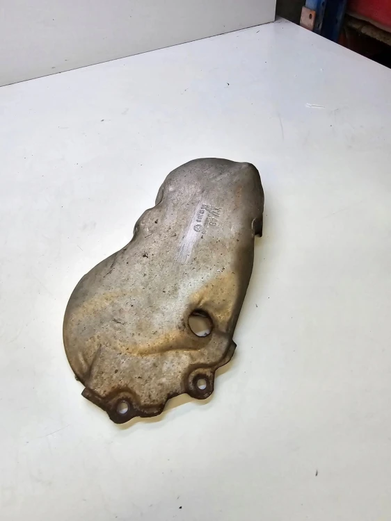 OSŁONA TERMICZNA TURBINY AUDI A3 8V VW 04L131783B