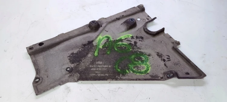 OSŁONA PODWOZIA LEWY TYŁ AUDI A6 C8 4K0825215