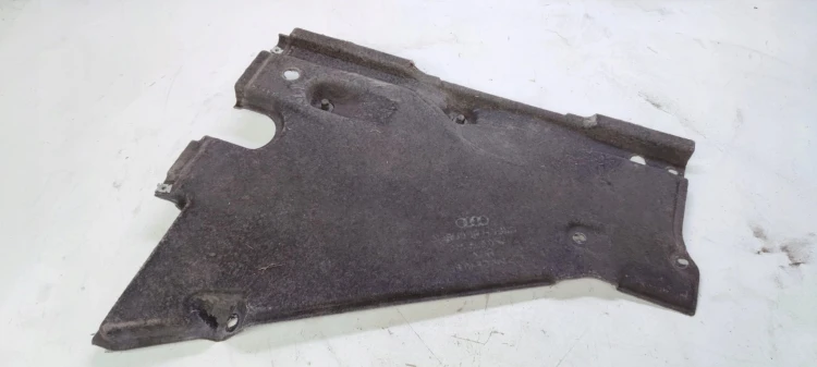 OSŁONA PODWOZIA LEWY TYŁ AUDI A6 C8 4K0825215