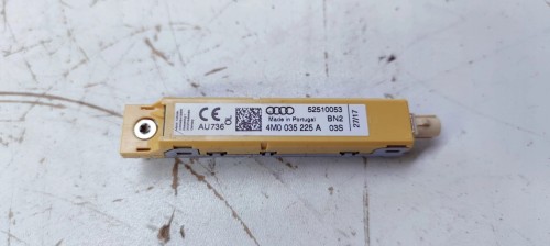 WZMACNIACZ ANTENOWY AUDI Q7 4M 4M0035225A