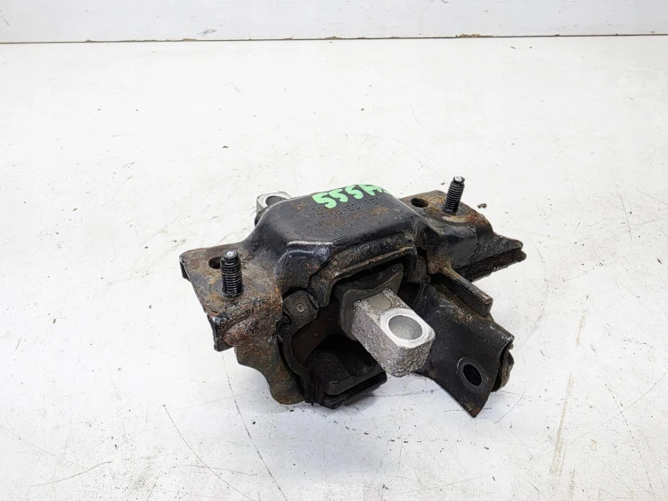 ŁAPA PODUSZKA SKRZYNI BIEGÓW AUDI A1 8X VOLKSWAGEN SEAT SKODA 6Q0199555AS