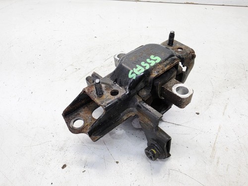 ŁAPA PODUSZKA SKRZYNI BIEGÓW AUDI A1 8X VOLKSWAGEN SEAT SKODA 6Q0199555AS