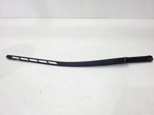 RAMIĘ WYCIERACZKI PRAWY PRZÓD AUDI A3 8P 8P1955408A