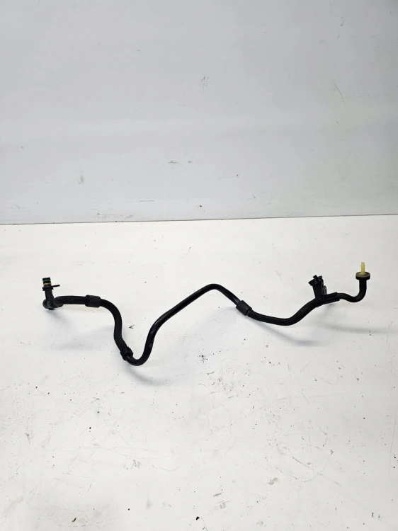 PRZEWÓD PODCIŚNIENIA AUDI A4 B9 A5 8W 04L129456E