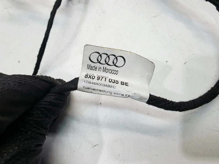 WIĄZKA KLAMKA BOCZKA DRZWI LEWA AMBIENTE AUDI A1 8X 8X0837019E 8X0971035BE