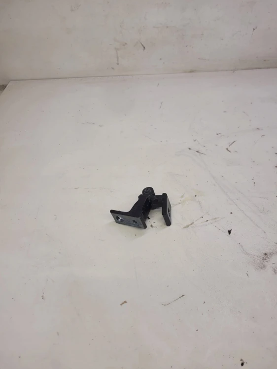 ZAWIAS DRZWI LEWYCH AUDI A7 4G A8 D4 4H0831401A