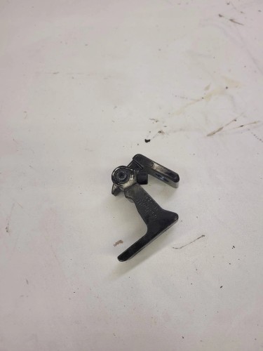 ZAWIAS DRZWI LEWYCH AUDI A7 4G A8 D4 4H0831401A