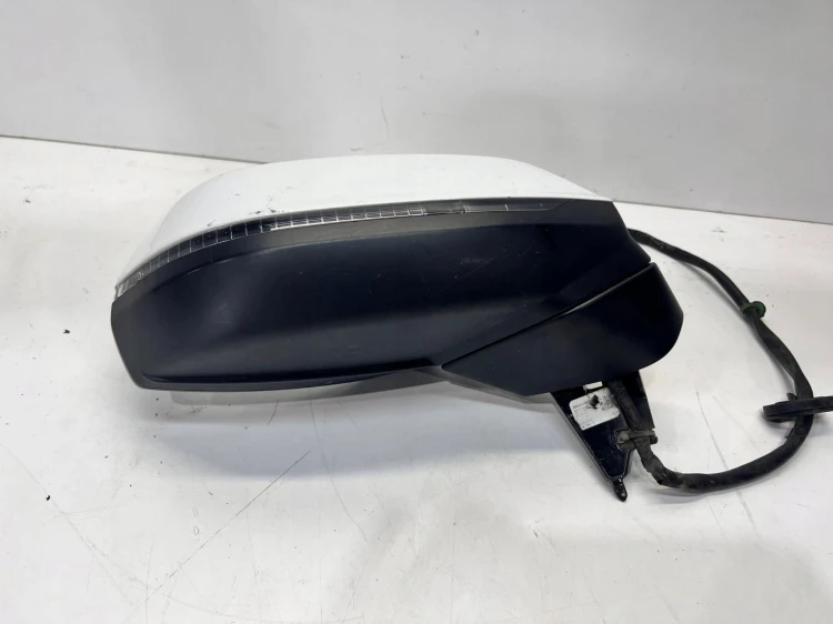 LUSTERKO PRAWE EL. SKŁ. AUDI Q5 FY 80B857410C 14 PIN EU LY9C