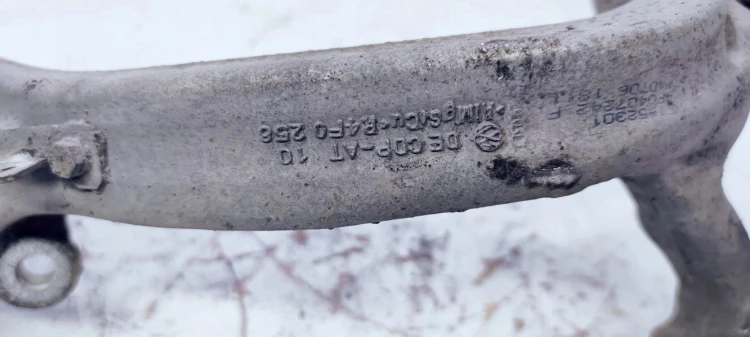 ZWROTNICA PRAWY PRZÓD AUDI A6 C6 4F0258 MAŁA