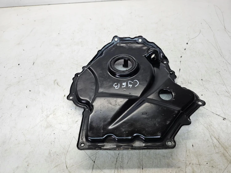 OBUDOWA ROZRZĄDU AUDI A4 A5 Q5 VW 1.8 TFSI 06K109210