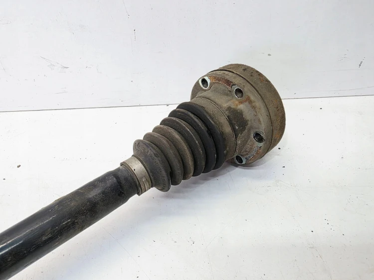PÓŁOŚ LEWY LUB PRAWY TYŁ AUDI A6 C6 4F0501203
