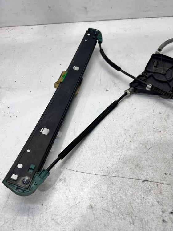 MECHANIZM SZYBY LEWY PRZÓD AUDI A6 C8 4K0837461