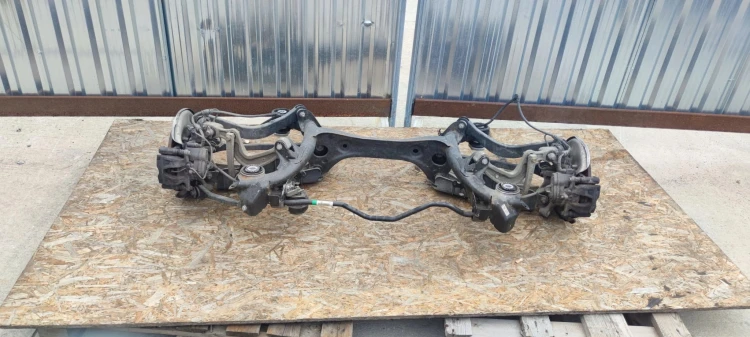 SANKI WÓZEK TYŁ AUDI A4 B9 A5 8W0505235AE *2