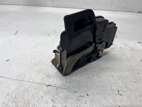 ZAMEK DRZWI LEWY TYŁ AUDI A6 C8 4K0839015Q 9 PIN