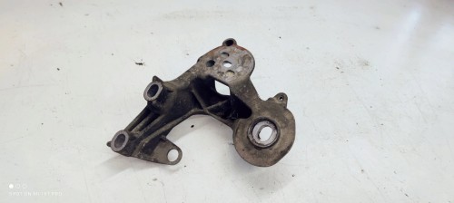 ŁAPA PODUSZKI SILNIKA LEWA AUDI A6 C6 4F0199351AA