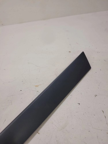 DEKOR DRZWI PRAWY TYŁ AUDI A3 8P 8P4867420G 6Z3