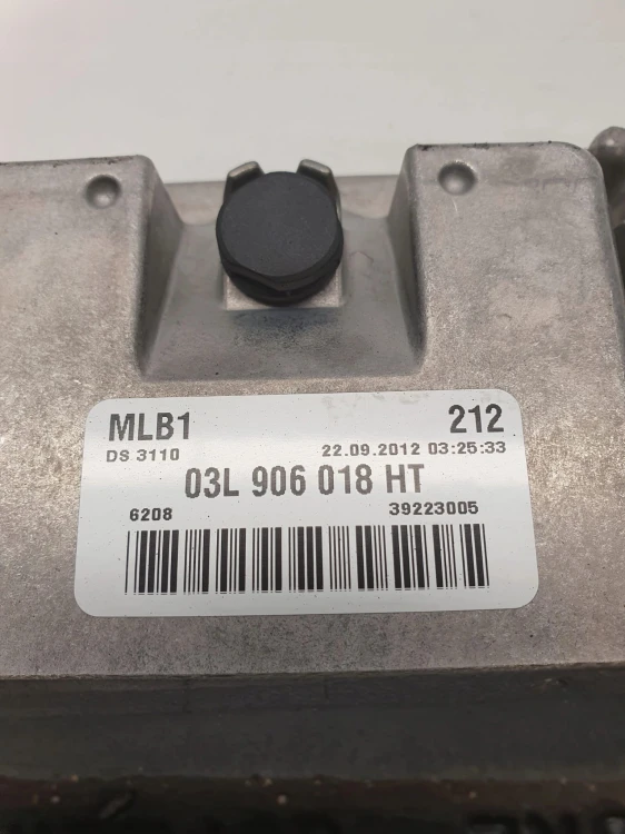 KOMPUTER STEROWNIK SILNIKA AUDI 2.0 TD 03L906018HT