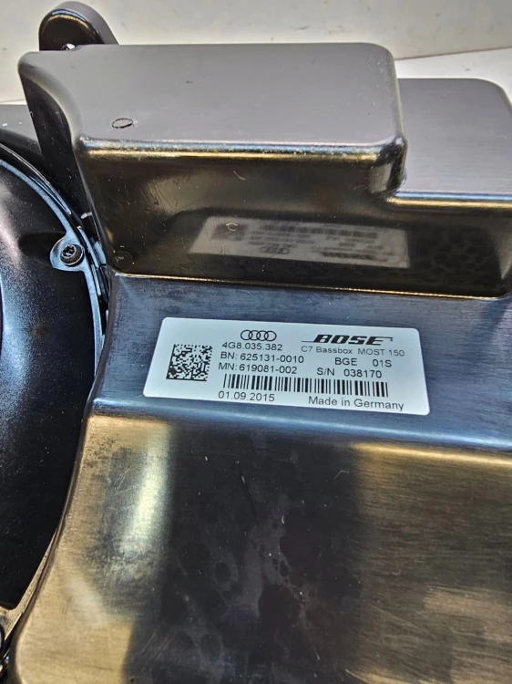 GŁOŚNIK SUBWOOFER TUBA AUDI A6 C7 AVANT 4G8035382 BOSE