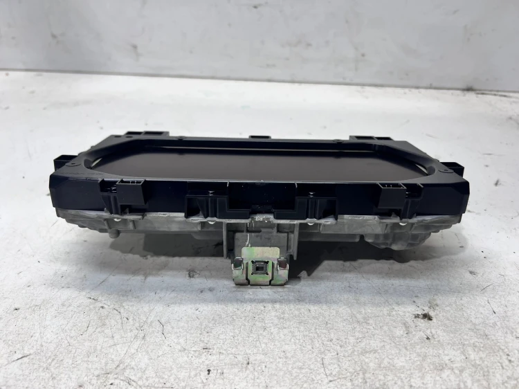 LICZNIK ZEGARY WYŚWIETLACZ AUDI Q4 E-TRON VIRTUAL 89A920725E