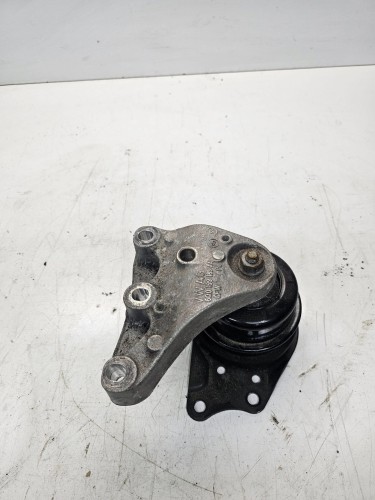 ŁAPA SILNIKA AUDI VW SKODA A1 8X VW 6Q0199262BD 6Q0199185AA
