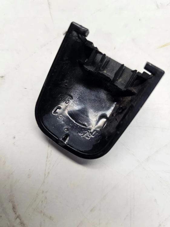 ZAŚLEPKA KLAMKI DRZWI AUDI A1 A4 A5 Q5 8K0839879
