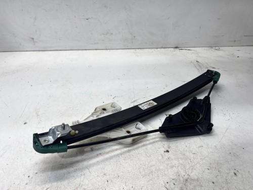 MECHANIZM SZYBY LEWY TYŁ AUDI A6 C8 4K0839461