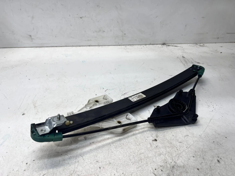 MECHANIZM SZYBY LEWY TYŁ AUDI A6 C8 4K0839461