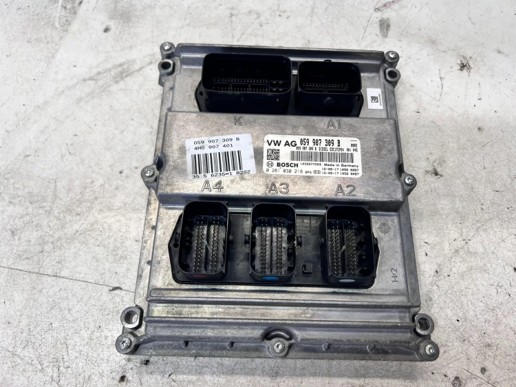 STEROWNIK KOMPUTER SILNIKA AUDI Q7 4M 3.0 TDI 059907309B