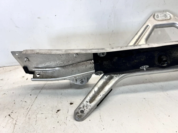 ROZPÓRKA WZMOCNIENIE AUDI Q7 4M 4M0805645B 4M0806391C
