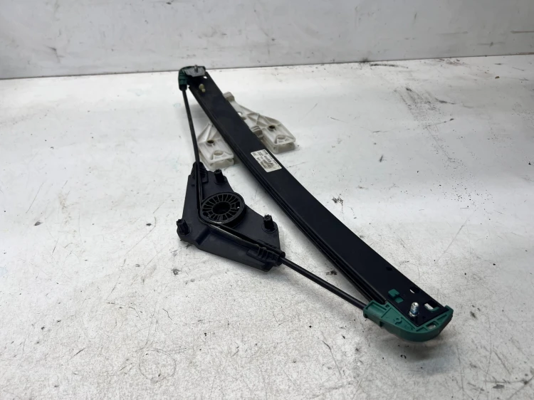 MECHANIZM SZYBY LEWY TYŁ AUDI A6 C8 4K0839461