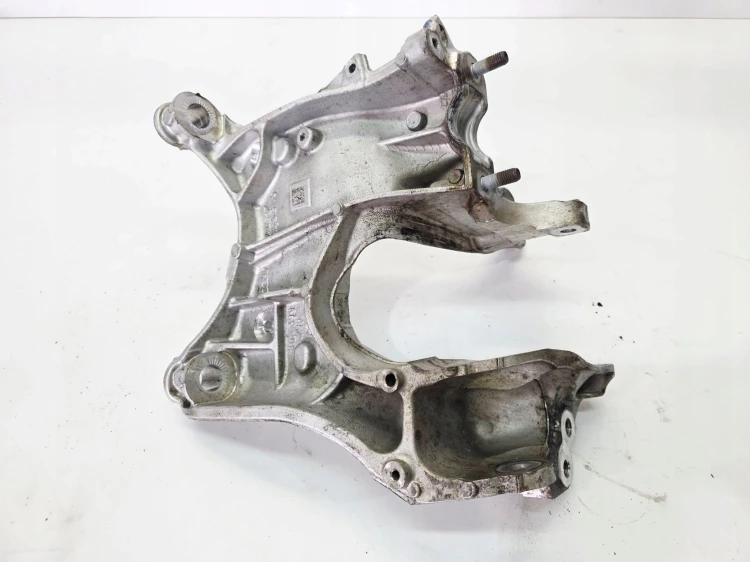 ŁAPA SILNIKA WSPORNIK PRAWY AUDI Q5 FY 80A399296R