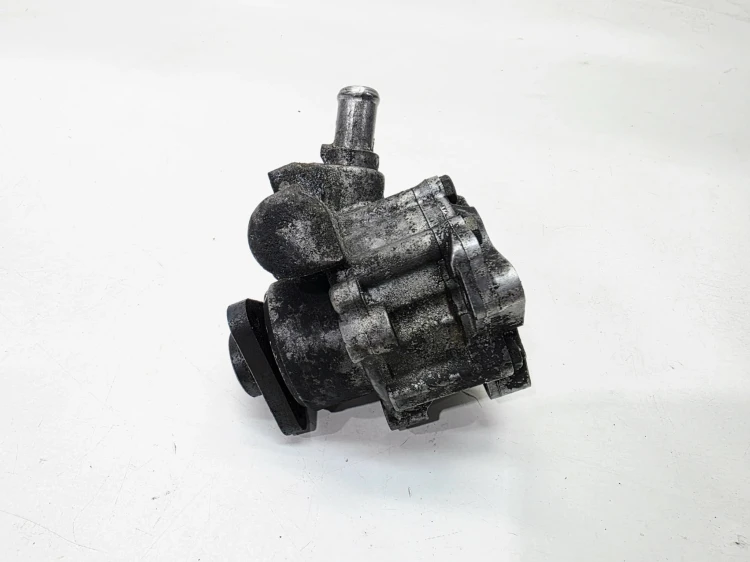POMPA WSPOMAGANIA AUDI A4 B7 2.0 TDI 8E0145155N